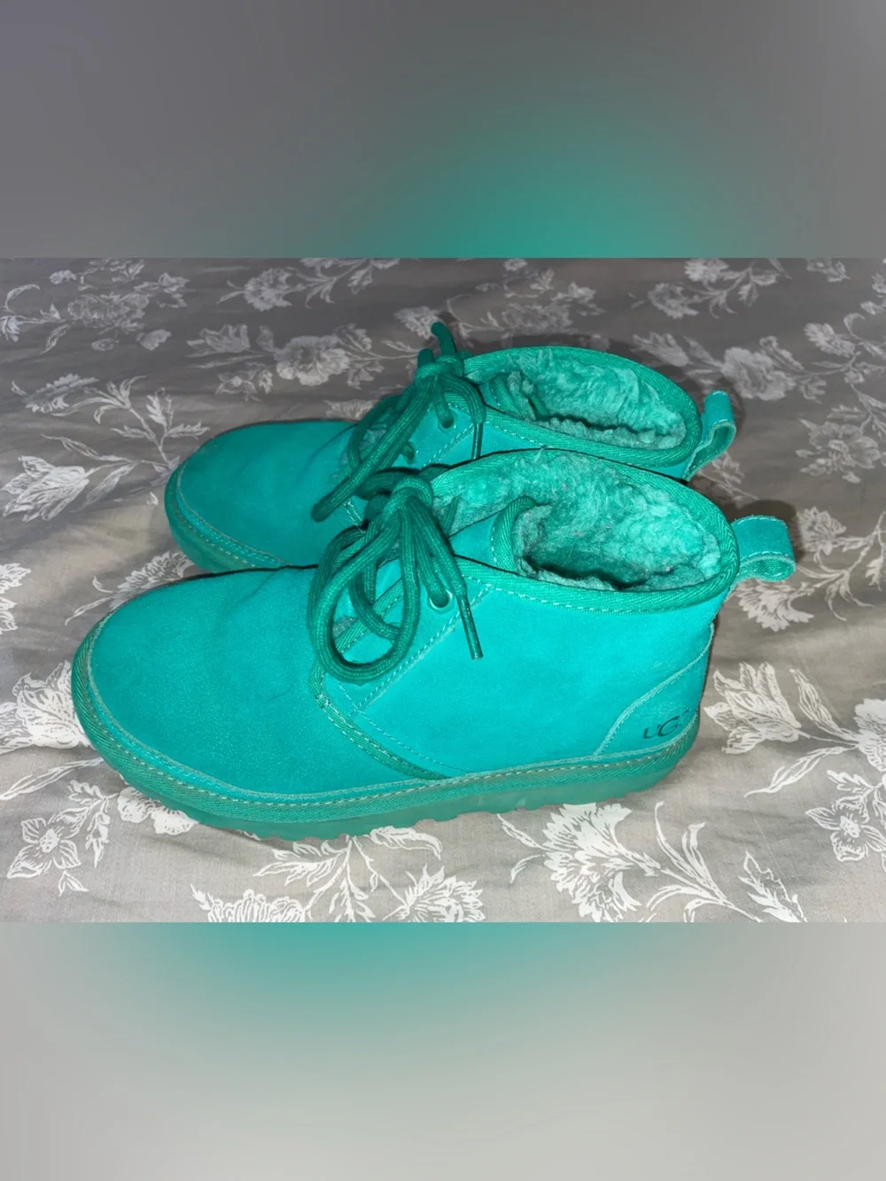 UGG green Lace-Up womens Boots sz 6
